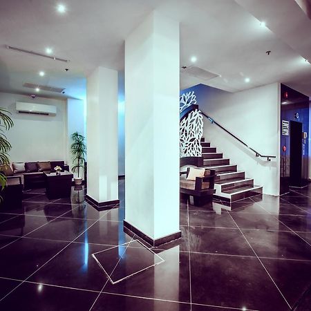 Raha Grand Hotel Patong Eksteriør billede