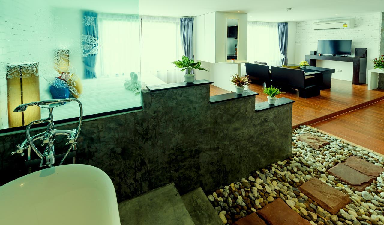 Raha Grand Hotel Patong Værelse billede